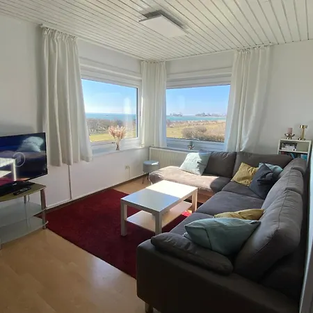 Haus Mit Meerblick & Garten Holiday home